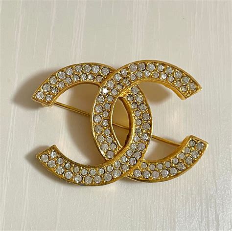 bijoux chanel fantaisie|authentic chanel brooches.